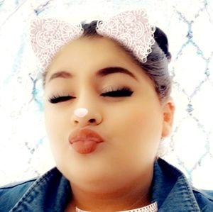 Meet your Posher, Isabel